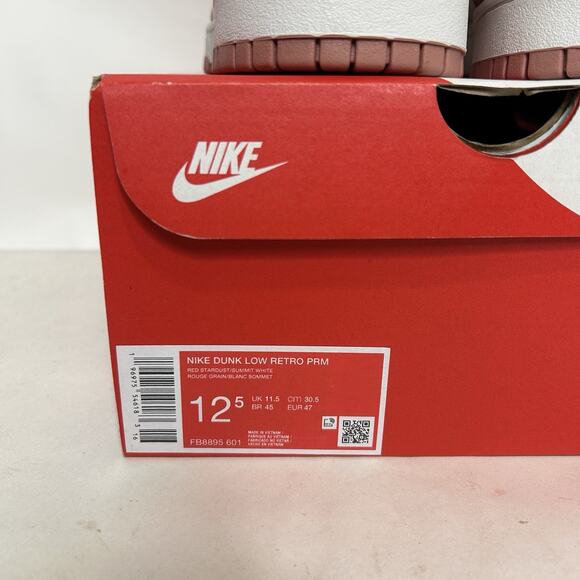 Nike Dunk Low Premium “Red Stardust”